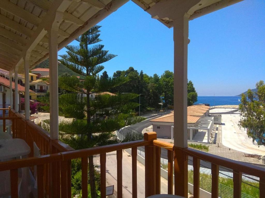 Kostas Studios II Vassiliki Esterno foto